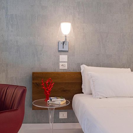 Aquamaris Design Suite & Spa Paestum Exterior photo