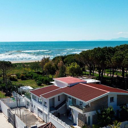 Aquamaris Design Suite & Spa Paestum Exterior photo