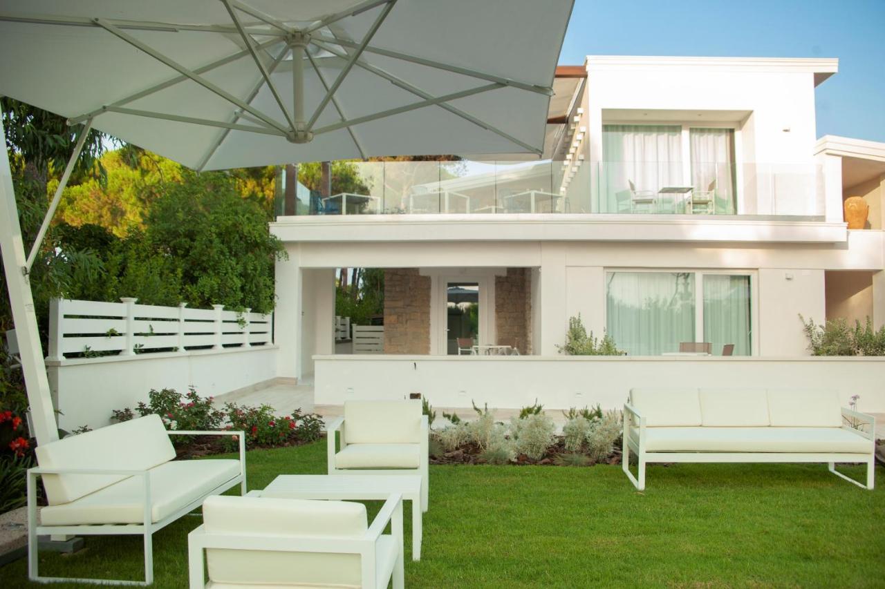 Aquamaris Design Suite & Spa Paestum Exterior photo